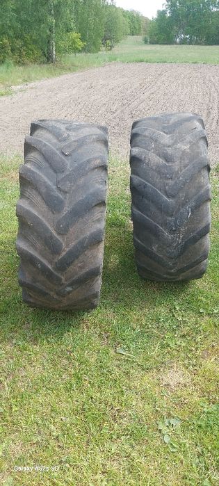 Felgi z oponami od   Manitou 460/70R24 2szt