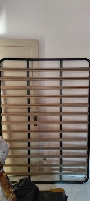 Estrado de Cama 1.83 × 1.30