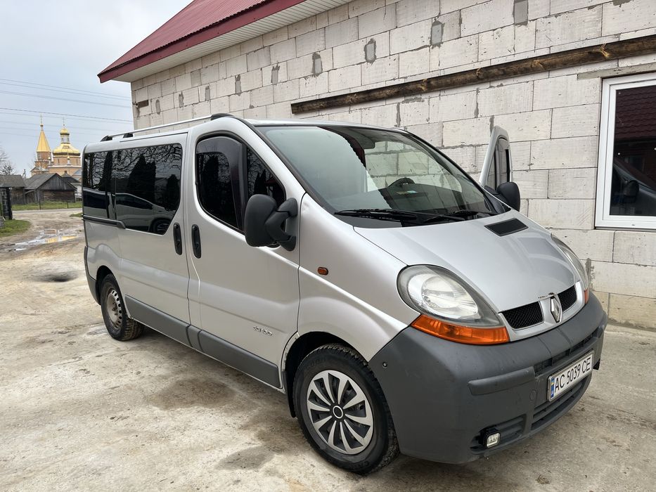Продам Renault trafic 1.9 коротка база 6. передач