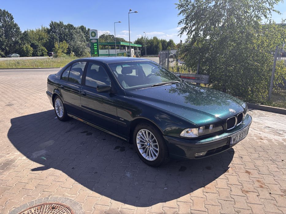 BMW SERIA 5 E39 520i