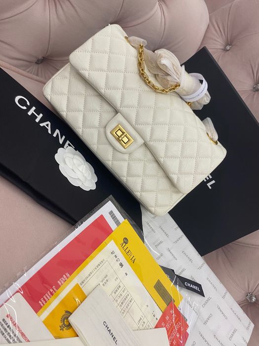 Сумочка у стилі Chanel