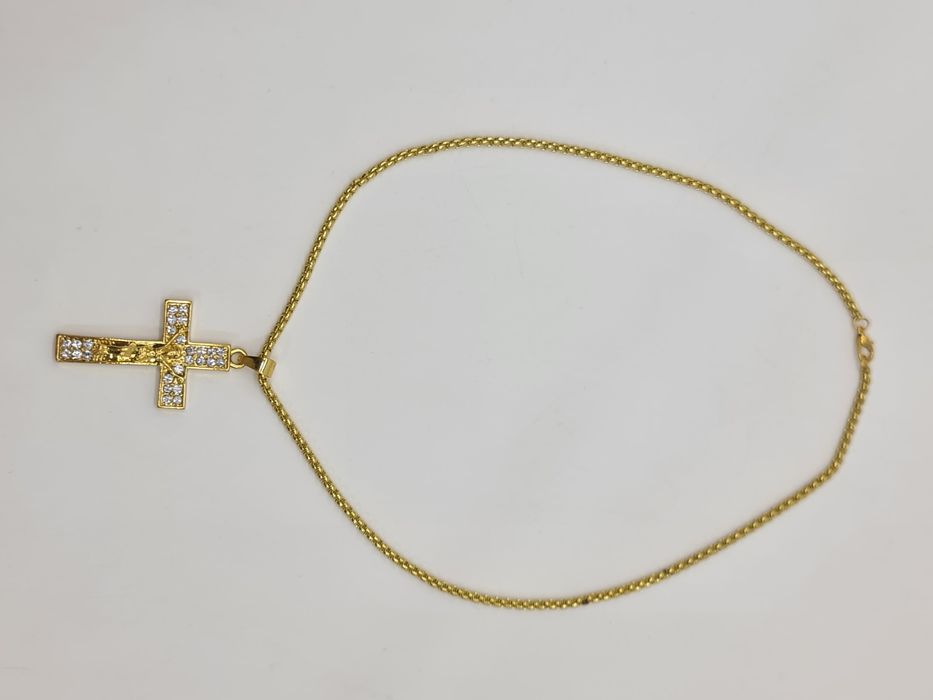 Colar com pendente cruz de Jesus dourado