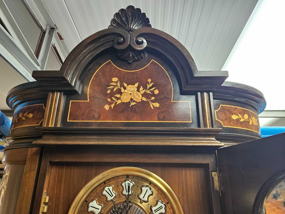 Imponente móvel / relógio de pendulo - óptim