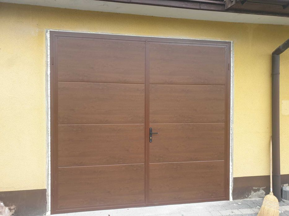Brama garażowa segmentowa panelowa ocieplana 250 x 225