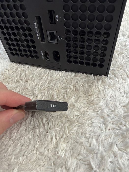 Xbox Series X + Dysk Seagate 1 TB