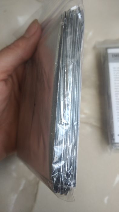 Спасательное термоодеяло в виде пленки