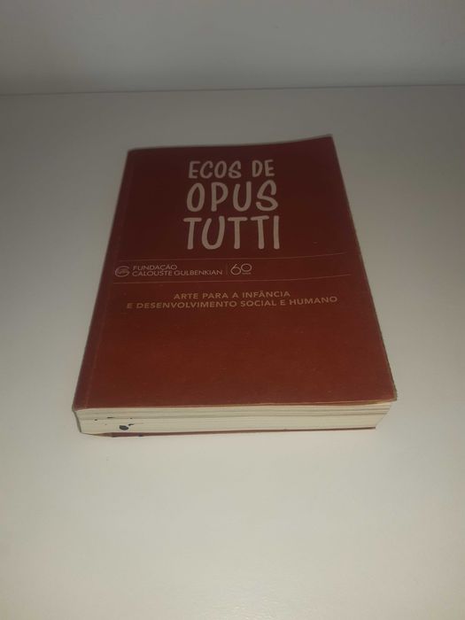 Livro Egos de Opus Tutti