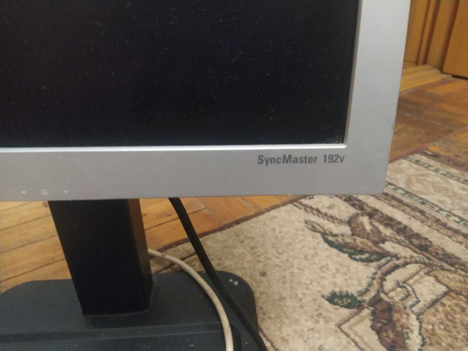 Монітор Samsung 192v