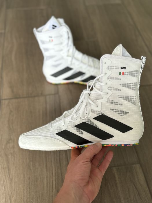 Adidas Box Hog 4  ID5062