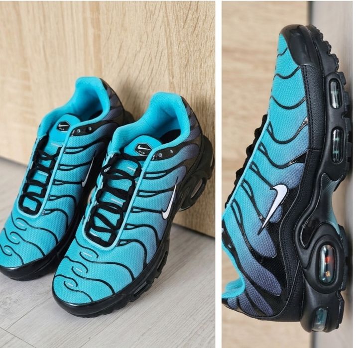 Nowe Nike Air Max Plus (TN) w rozmiarze 42.