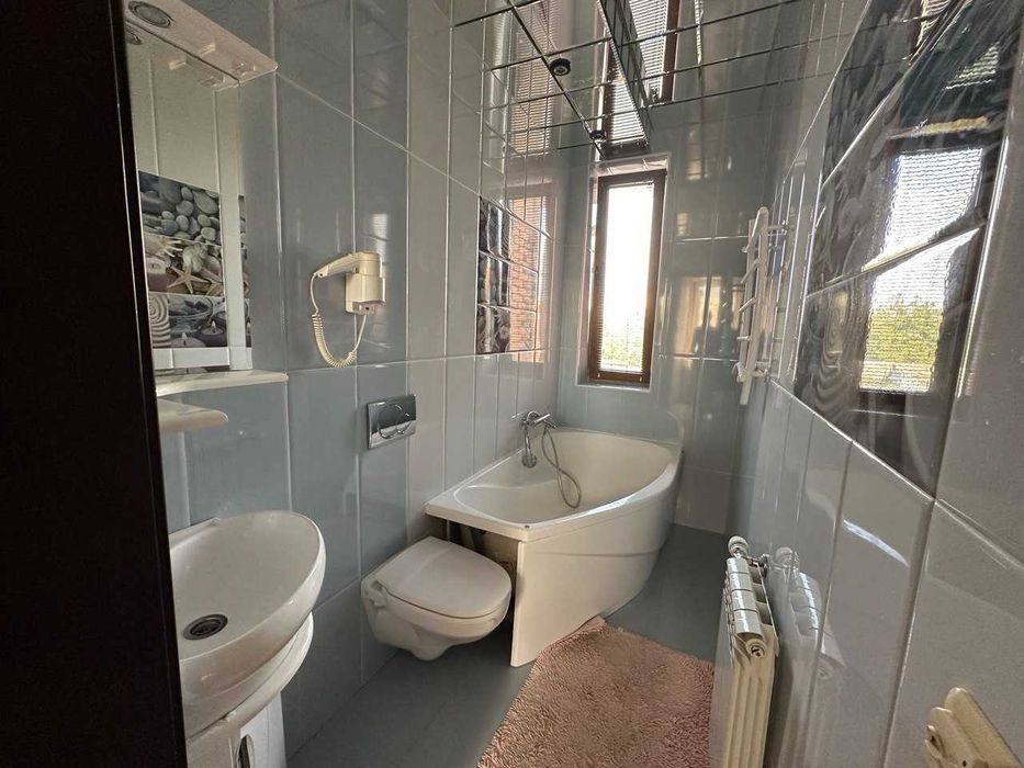 Продам КАЧЕСТВЕННЫЙ ДОМ посёлок Кирова м Ак Павлова и Ак Барабашова AB