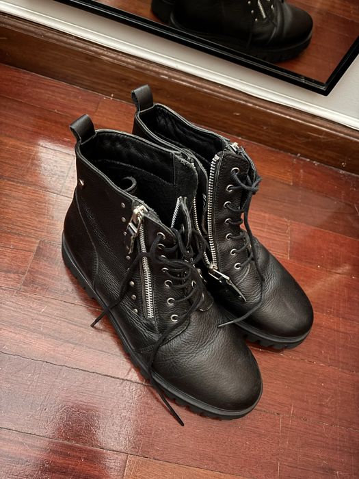 Botas pretas de pele Nunca Usadas