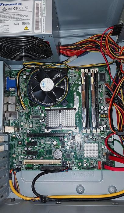 Материнская плата (в сборе)