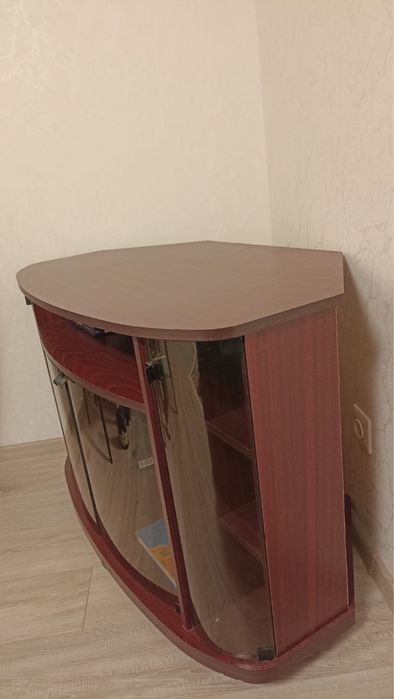 Тумба під телевізор