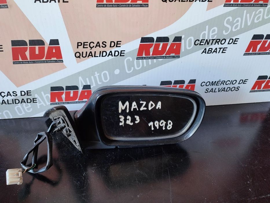 MAZDA323de1998RETROVISORDIREITO