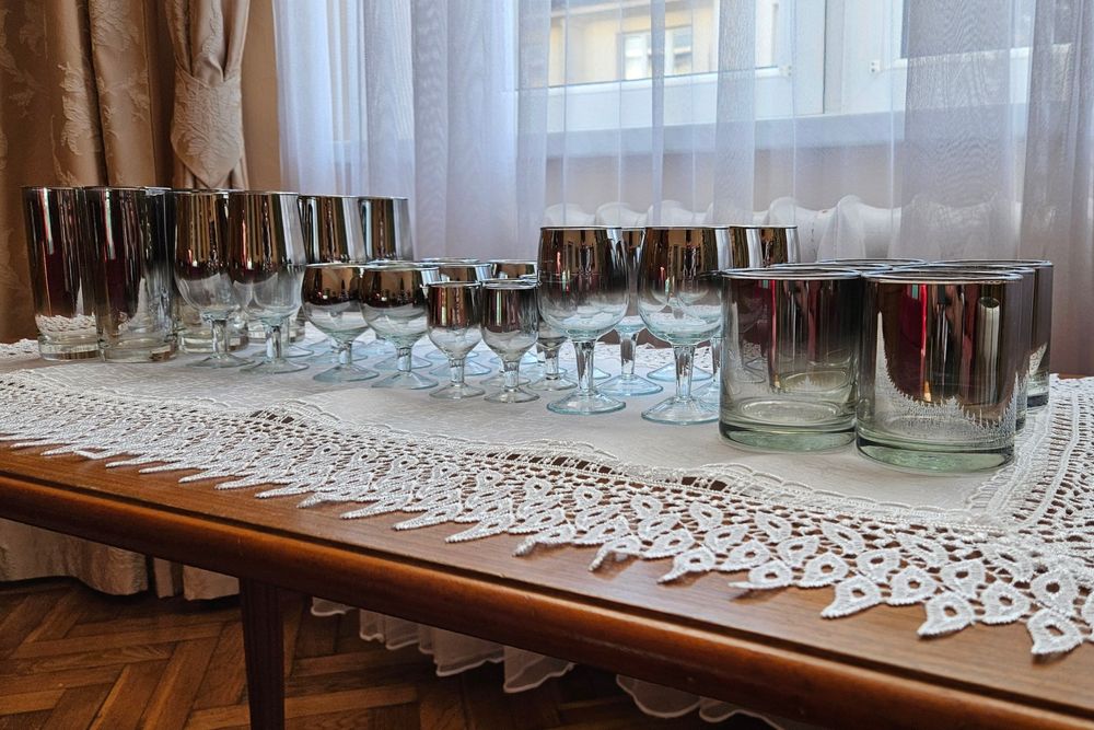Szklanki, kieliszki, lampki do wina, literatki Zestaw Krosno