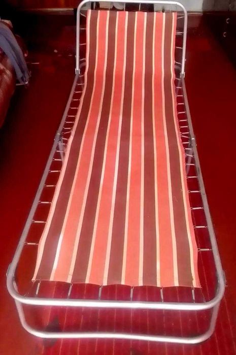 Раскладушка, алюминиевая, очень хорошее состояние