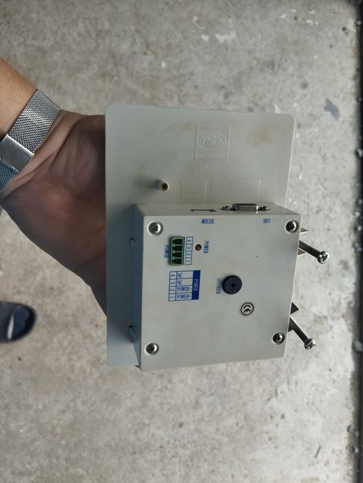 Kontroler lasera CO2 ruida