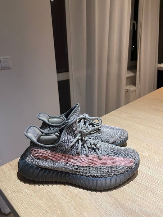 adidas Yeezy boost 350 v2 ash stone 40 2/3 beluga white black carbon