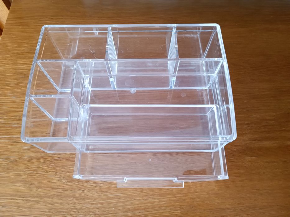 Organizer na kosmetyki