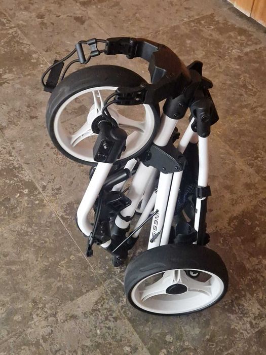 Trolley para saco de golfe