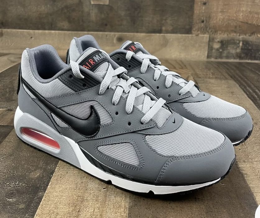 Оригінал Кросівки Nike Air Max Ivo Gray (580518-001). (26,5см)