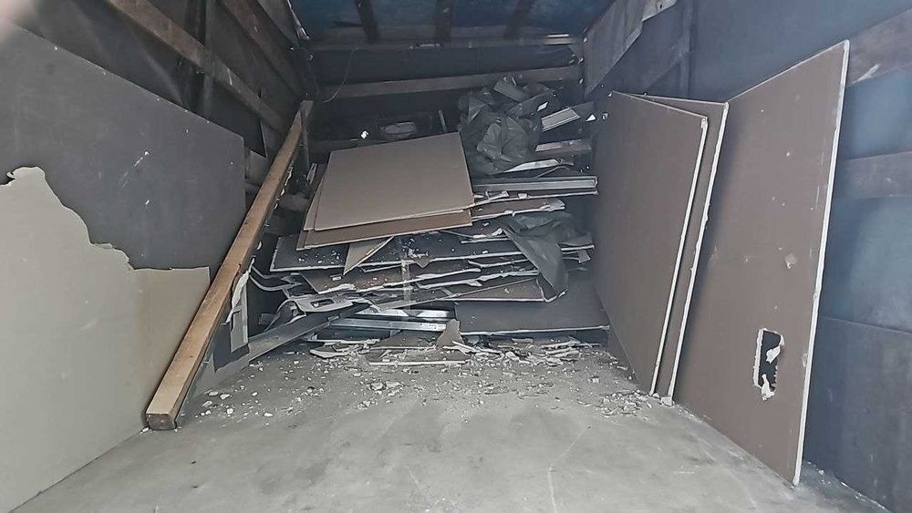 Вывоз мусора,хлама.Швидкий виїзд.Подол,Позняки.Вивіз сміття.Київ та об