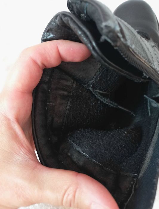 Демісезонні ботинки чоботи сапоги натуральна шкіра чорні для дівчинки