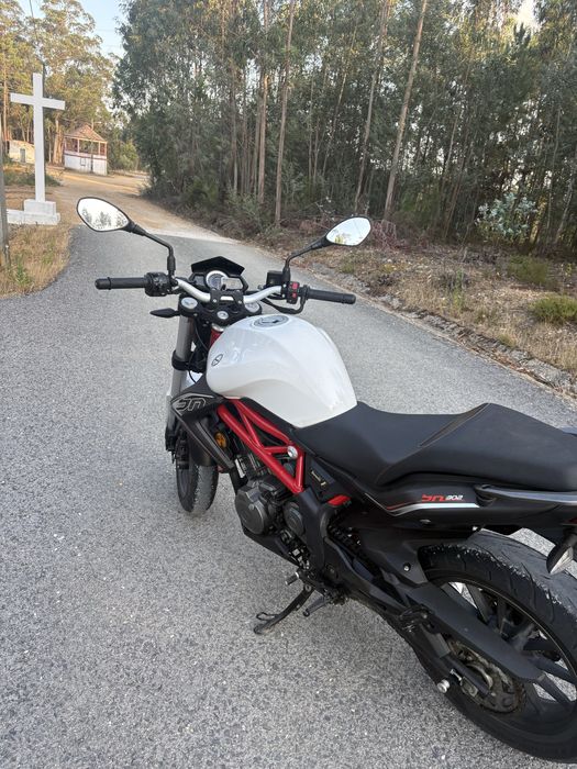 Mota Benelli 302s