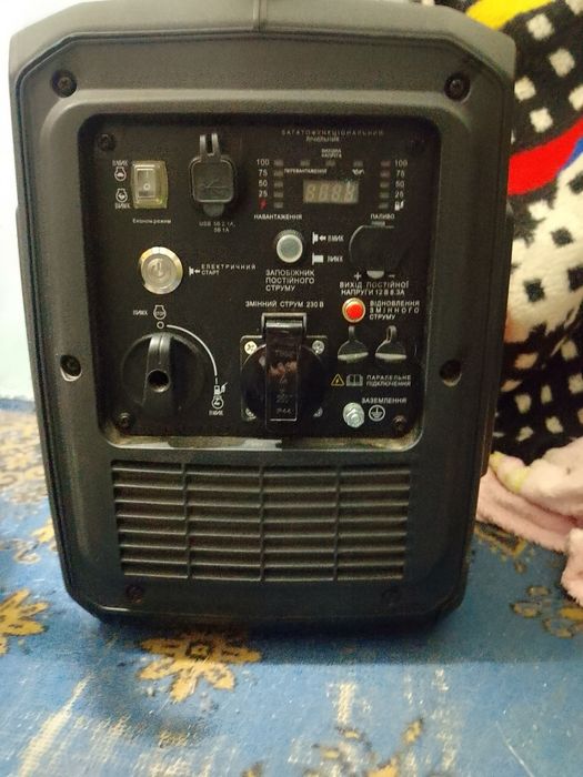 Продам генератор Husqvarna, запуск ручной и с кнопки