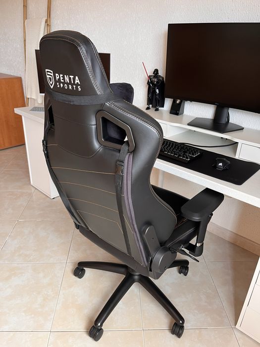 Cadeira gaming Noblechairs