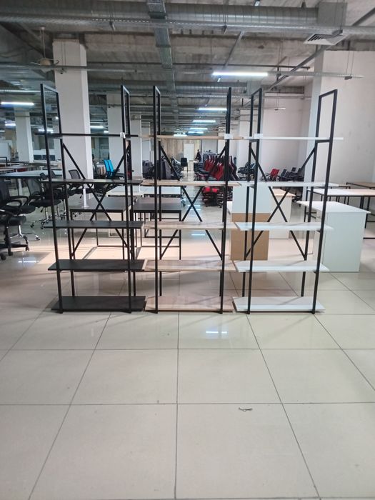 Розпродаж шкафы стелажі стільці