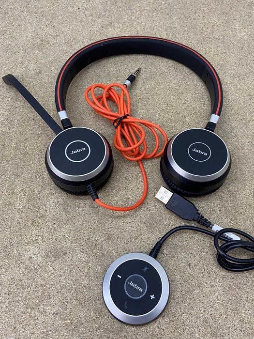Професійна гарнітура Jabra Evolve 40 Stereo - USB / 3.5mm