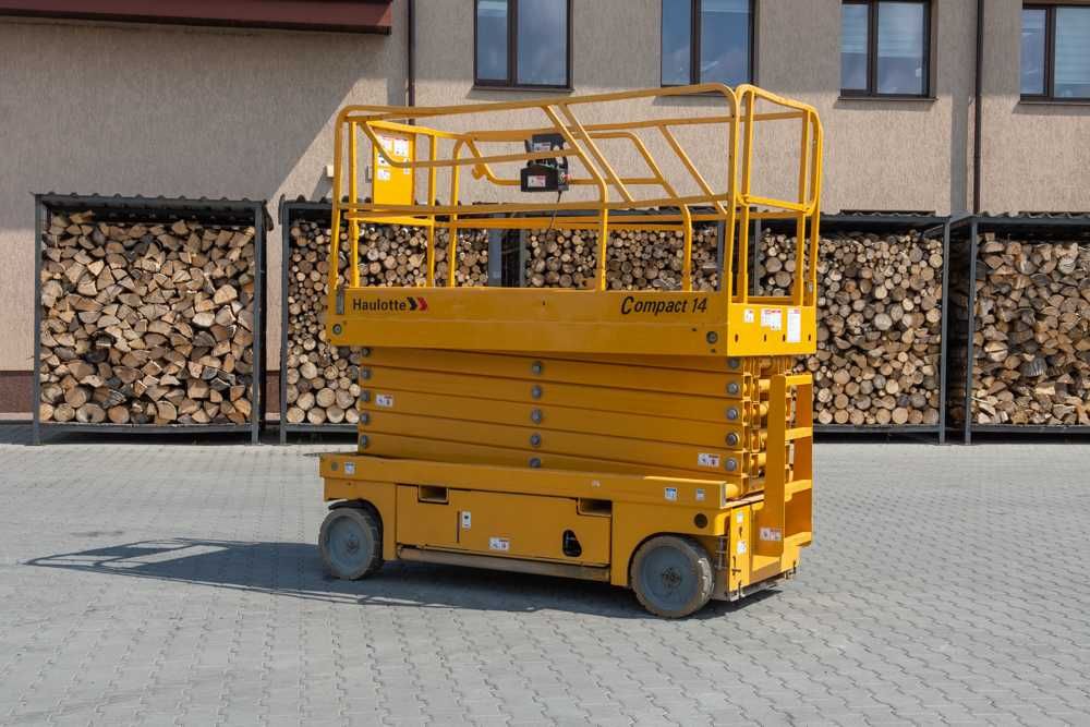 Підйомники Haulotte Ножичні Колінчасті від 10-32м 50 одиниць наявність