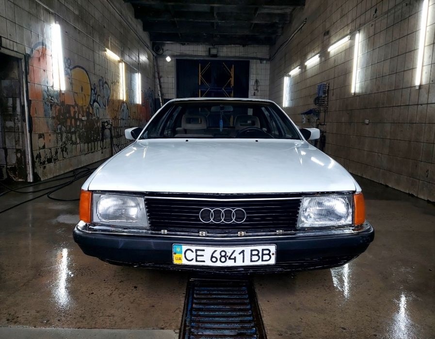 Audi 100 C3 (Сигара) 2.3 Газ/Бензин — Обслужена до дрібниць!