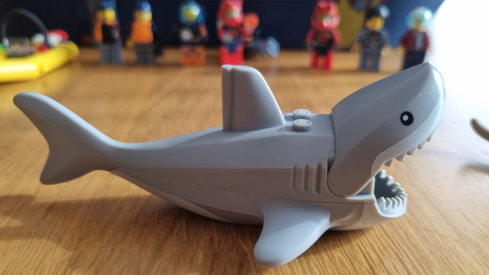 Statek badaczy oceanu LEGO 60266