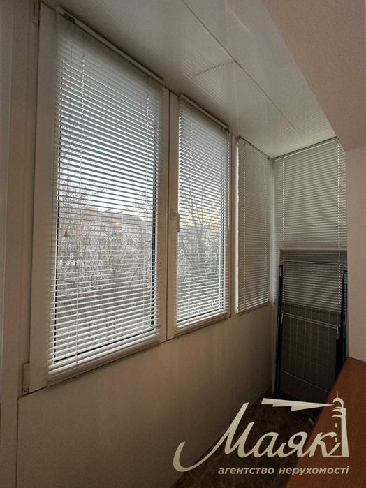 Продаж 1 кімнатної квартири в Шевченківському районі, вул. Чарівна