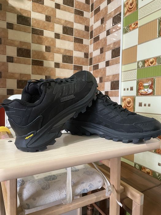 Зимові кросівки Merrell