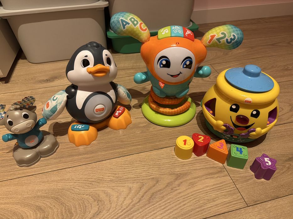 Fisher-Price  Taneczny Dj, pingwin, łoś, garnuszek na klocuszek