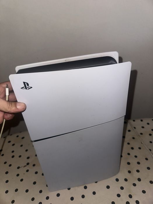 Vendo playstation 5 edition standard sem leitor cd