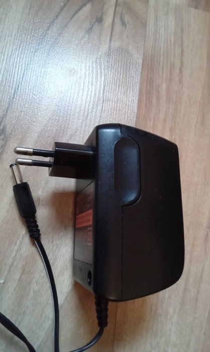 Универсальный адаптер(педали эффектов) Sony AC-96N 9W 9V 600mA Made in Japan