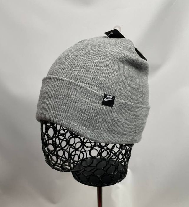 Мужская шапка Nike хаки и светло-серая
