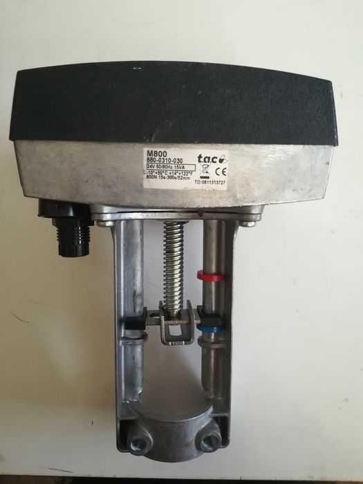 Siłownik zaworu M800