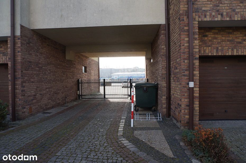 Wyjątkowy Dwupoziomowy Apartament Blisko Morza
