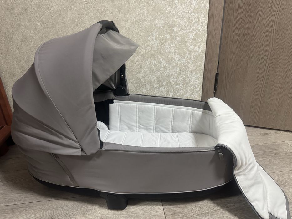 Люлька Cybex (типу Cot S / Priam / Balios)Стан хороший