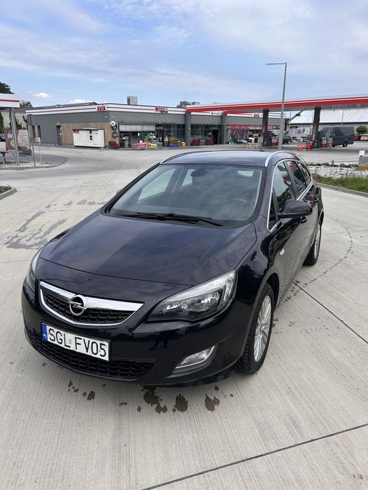 Opel Astra J 2.0