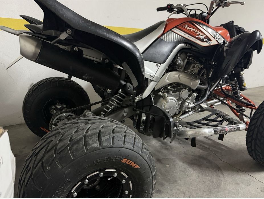Moto 4  YFM 700  matriculada  edição especial