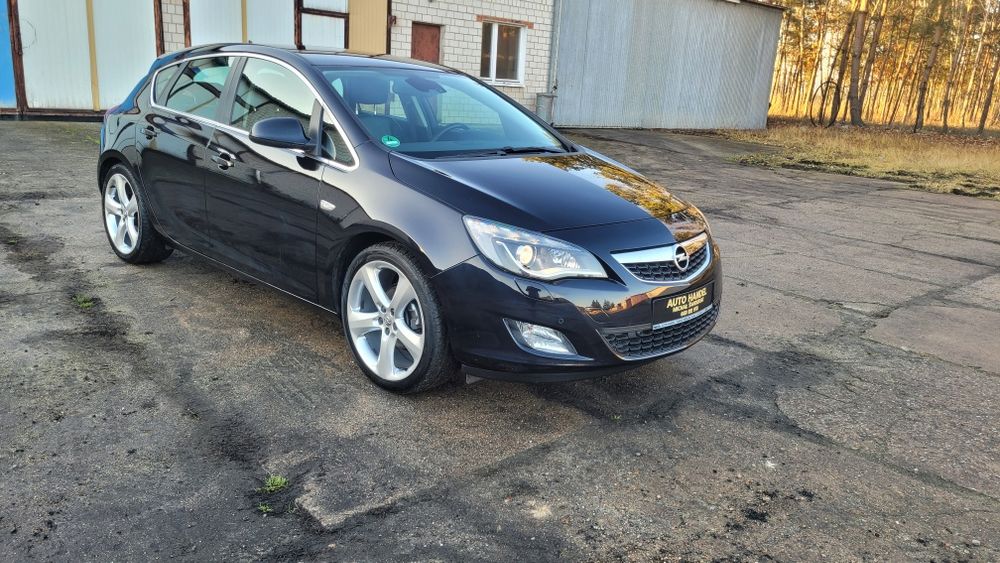 Opel Astra J 1.4 Turbo Bogate Wyposażenie