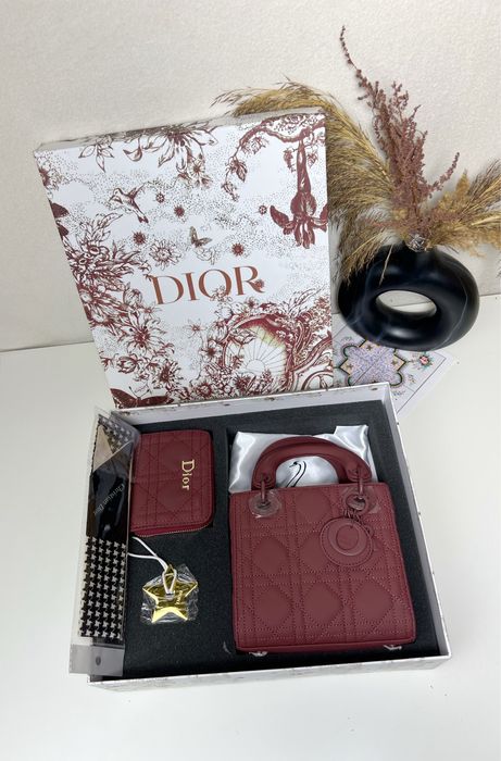 Подарунковий набір сумочка, гаманець в стилі christian dior