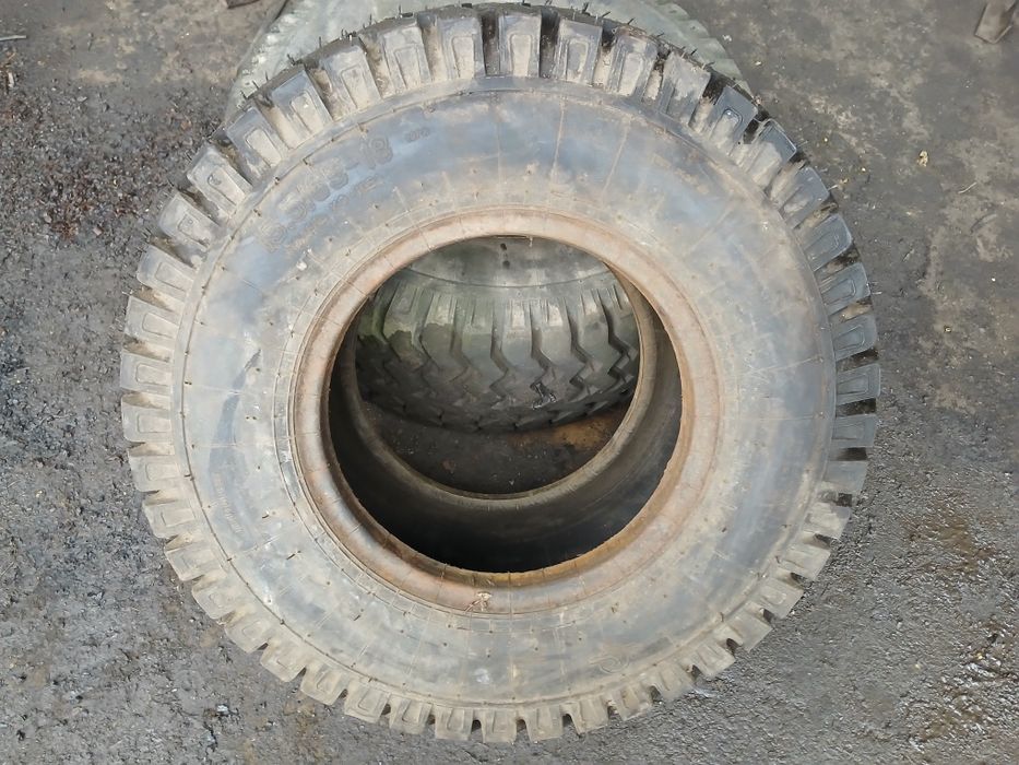 Продам Шини 15.5×65×18р.